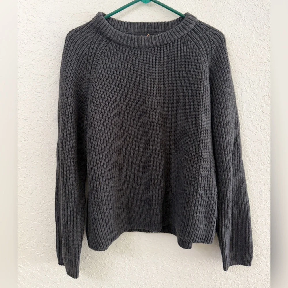 Quince Charcoal Ribbed Crewneck Sweater - Picture 1 of 12